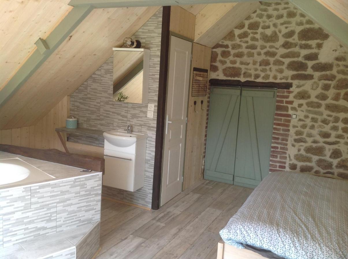 Les Rocailles La Foret-Auvray Exterior foto